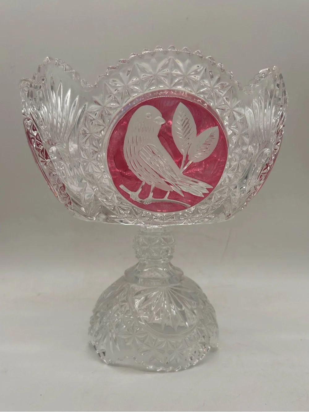 HOFBAUER Byrdes Collection, The Ruby Round Compote